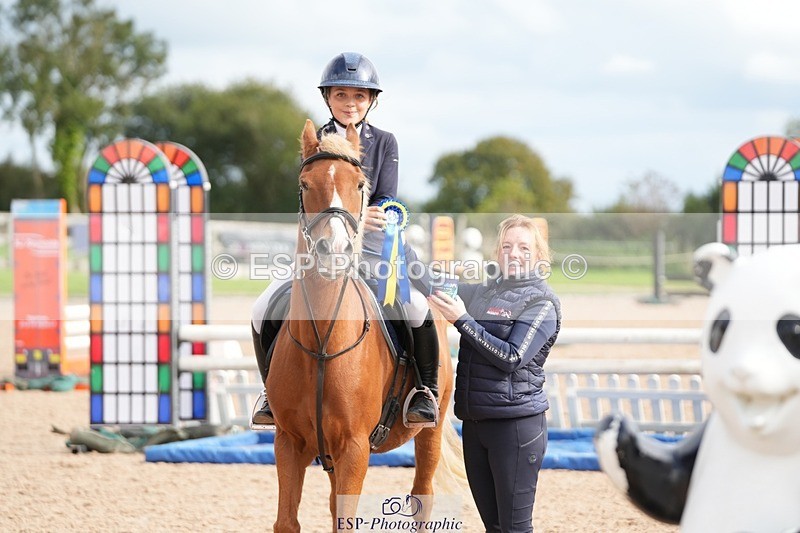250921-151215-03799 - Cls 20 Pony 80cm Derby