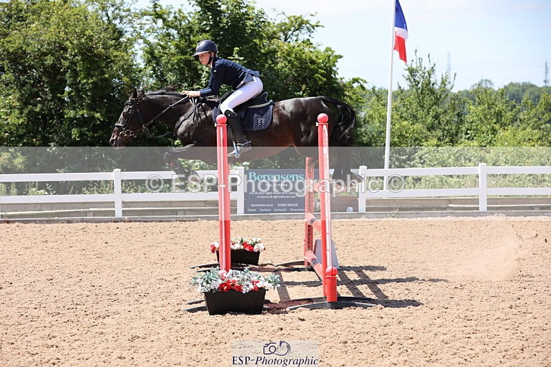 240629A-135559-06613 - Cls 19 Foxhunter and 1.10m Open