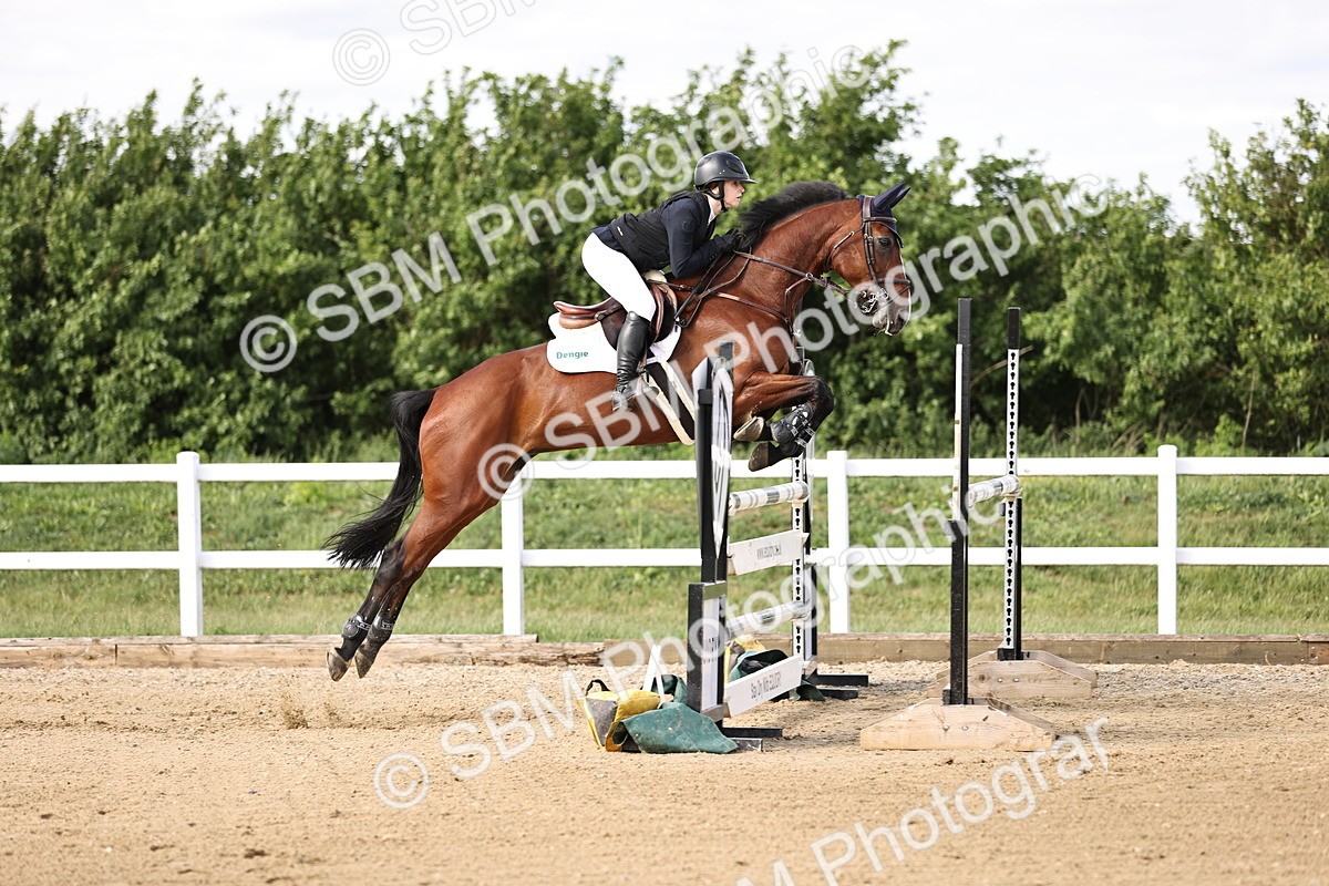 SBM_003675 - Class 13 - Senior Foxhunter - 1.20m