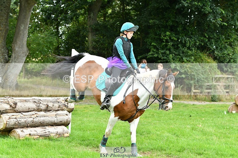 230817-143239-01310 - Theo's 2nd Group - XC