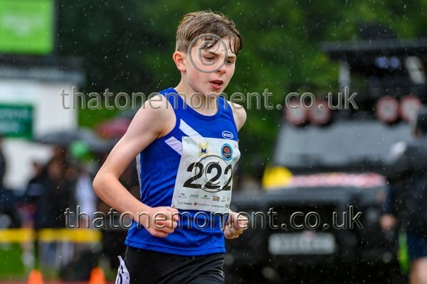 Monument25-920801 - Set Three