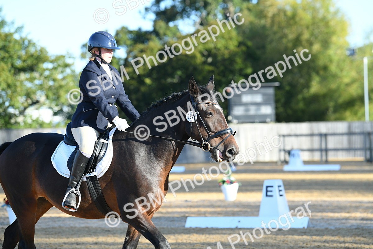 SBM_14394 - D4 - Small Tour Championship - Intro B