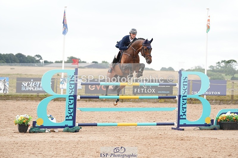 250718-115219-10134 - Cls 2, 3 Star Small Tour Break til End