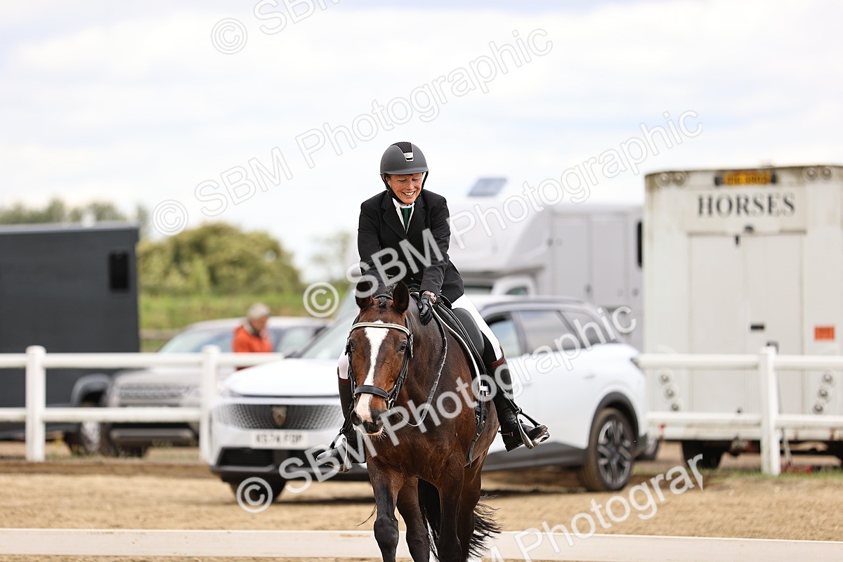 SBM_010544 - Class 8b - Medium 6 - 12.53-14.11