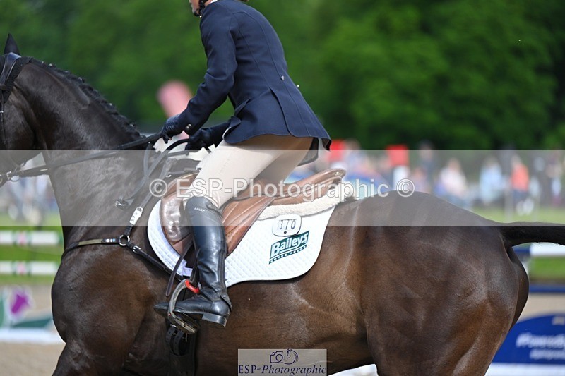 240526-093421-19635 - 370-STORM_IN_DECEMBER-Claire_Fielding