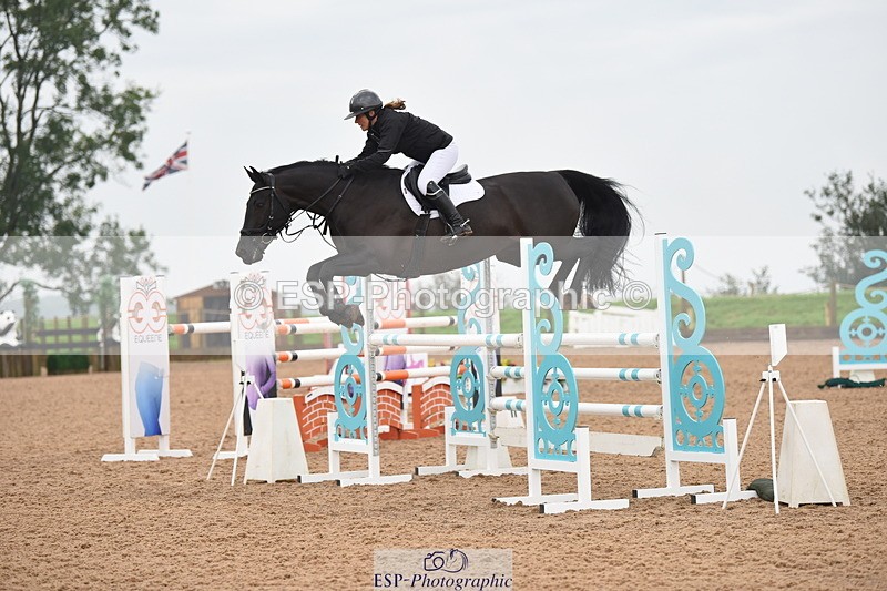 230916A-105656-03955 - Cls 14 Snr Foxhunter