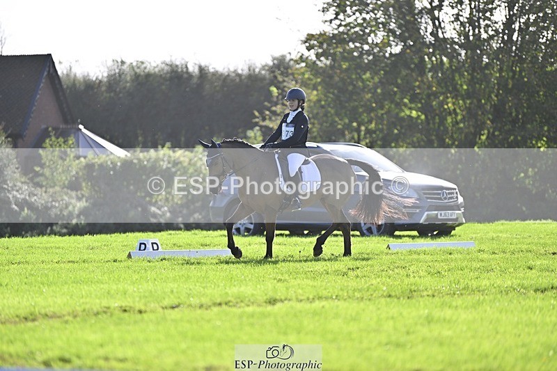 241025-115837-06971 - 373-Isabelle.Thwaite-BEACH.LADY