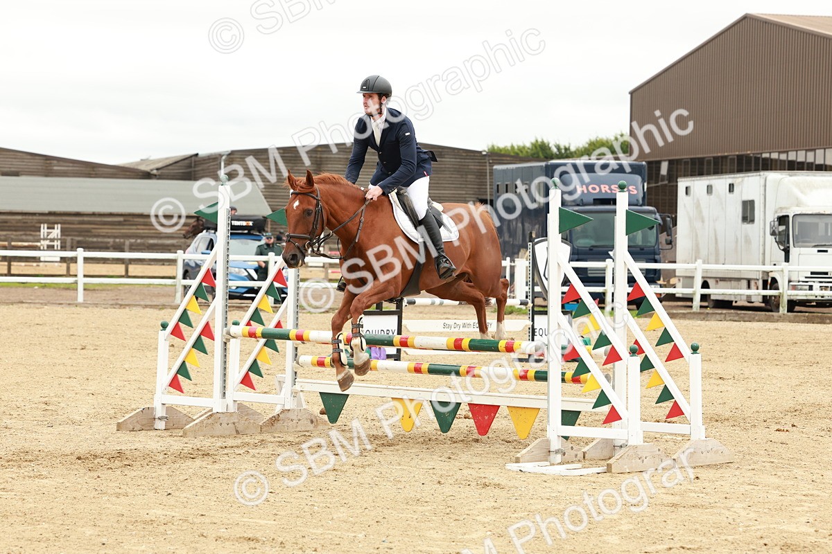 1I0A7055 - Class 2 - Senior British Novice