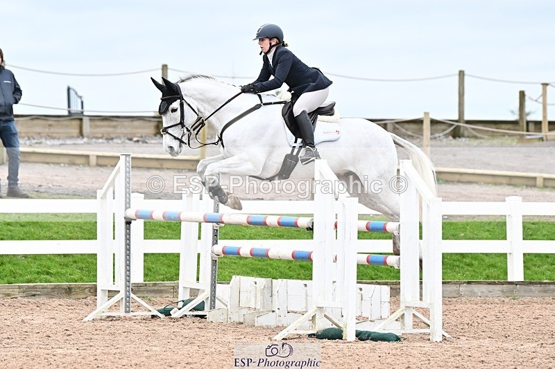 250112-124709-01282 - Cls 20 Newcomers and 1.10m Open