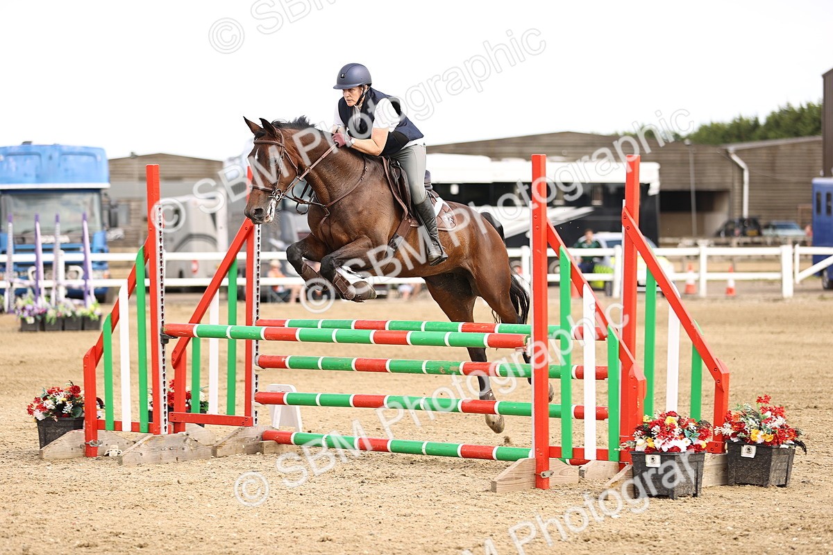 SBM_002382 - Class 18 - Ariat Senior British Novice- 90cm Open
