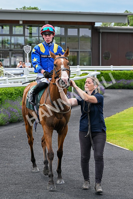 220626-Race 2-Tees Aggregates-8777 - Race 2 15.00pm Jimmy Loxam Is 80 Today
