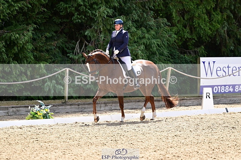 260802A-120449-06085 - Novice Silver break- end