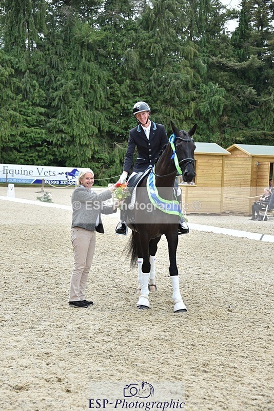 230813-130346-07216 - Elem Silver Presentations