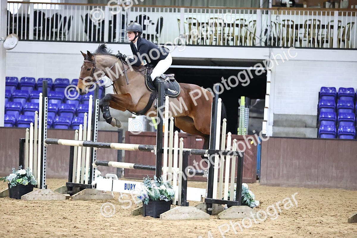 SBM_2332 - Class 8 - Nupafeed Supplements Senior Discovery/ 1m Open