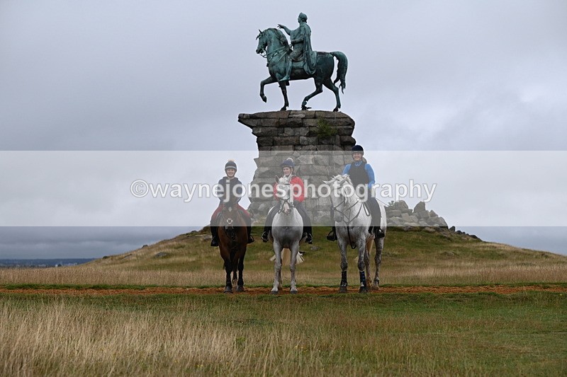 DSC_2334 - Time at Statue 12:34 to 12:56
