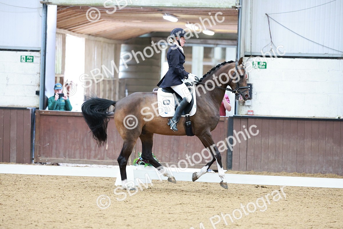 SBM_005957 - Class 3 - Medium 6 - 14.40-15.52