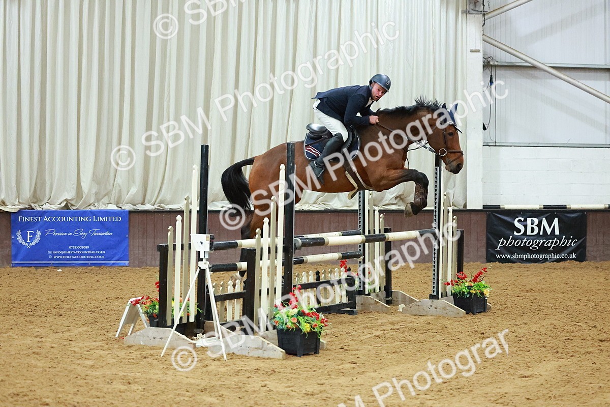 SBM_007297 - Class 19 - Senior Newcomers 1.10m