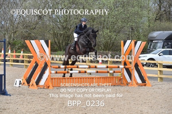 BPP_0236 - CLASS 2 FRI Senior BritiNovice/ 90cm Open