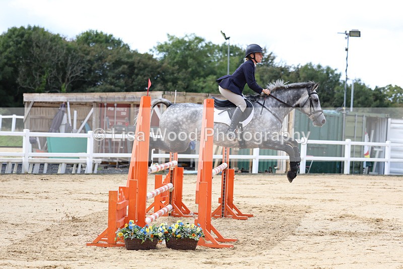 3E7A2047 - Class 4: Senior British Novice/90cm open
