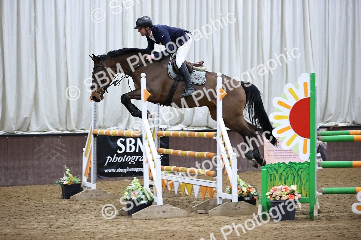 SBM_002081 - Class 5 - Senior Foxhunter - 1.20m Open