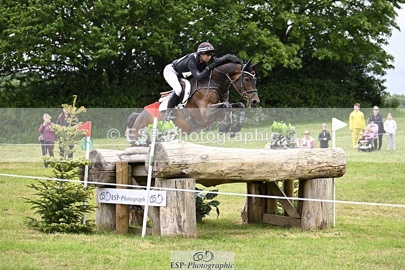 250524A-113450-09569 - B-302-Samantha.Lissington-LUCAS.STONE