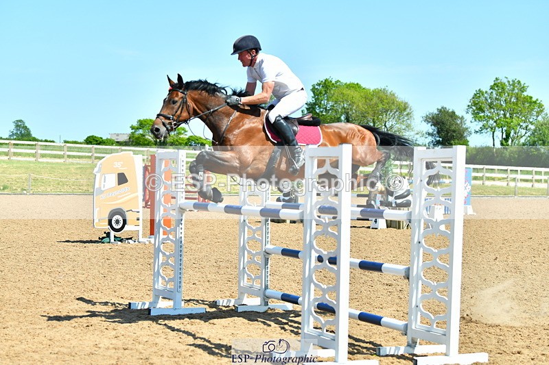 230527A-145545-05144 - Cls 17 National 1.30m Open