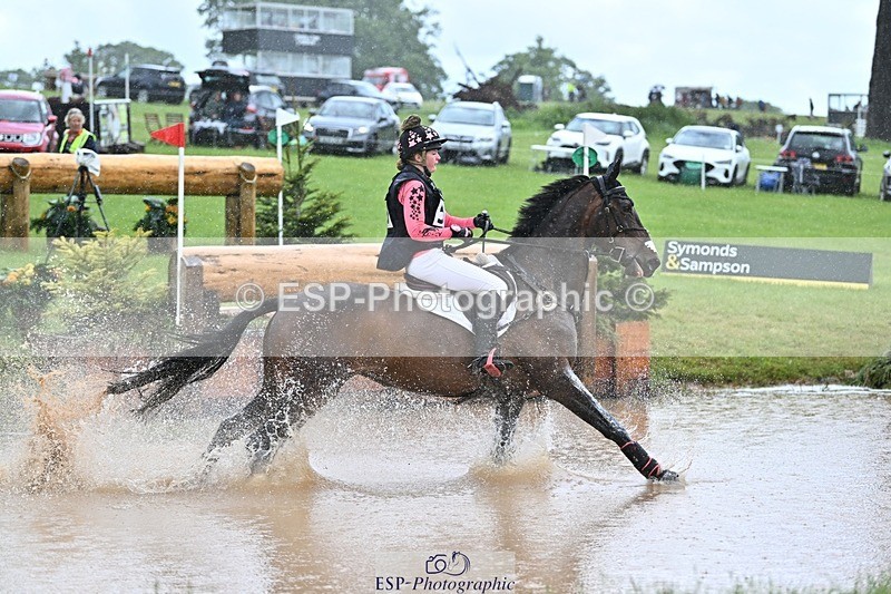 240526-134119-23014 - 539-PURE_TRENDSETTER-Ellie_Fredericks