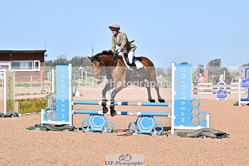 260408-110122-00292 - Cls 2 British Novice and 90cm