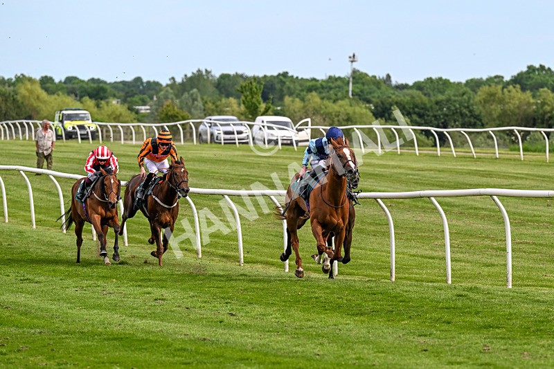 300526-Race 6-Zoustar Dreams-0795 - Race 6 16.43pm Racing TV Handicap