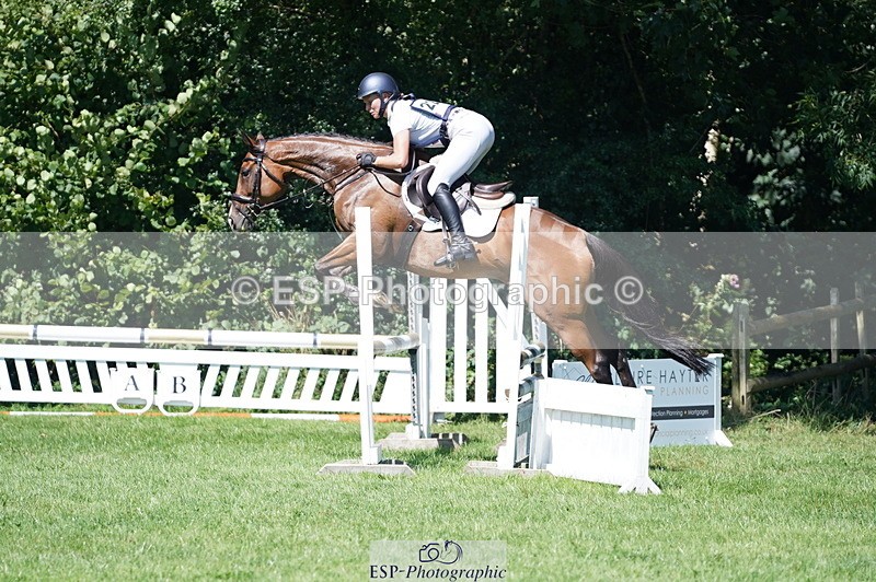 240811A-135044-04085 - 221-