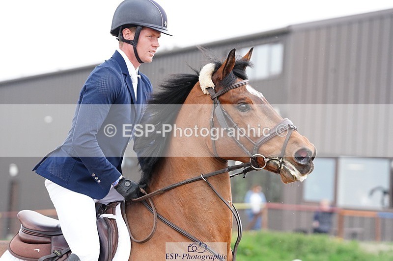 250426-135736-13171 - Cls 3 - 2 Star Small Tour