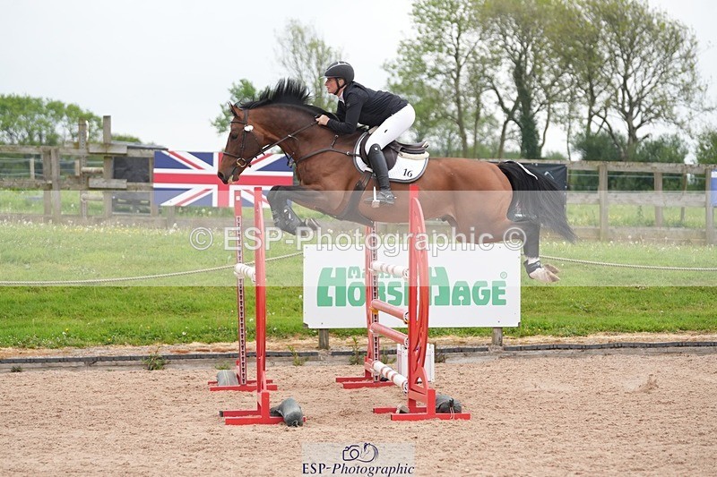 260508-090217-04490 - Cls 12 Snr Foxhunter