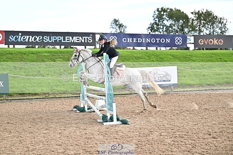 250921-152752-03998 - Cls 21 Pony 90cm Derby