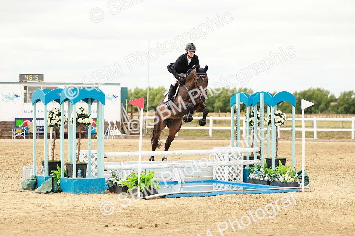SBM_017726 - Class 21 - Senior Newcomers Championship 2d Rd