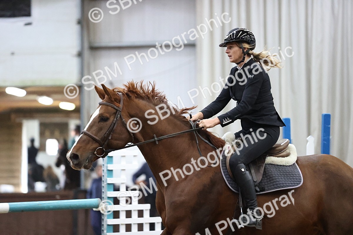 SBM_003729 - Class 12 - Senior Foxhunter 1.20m