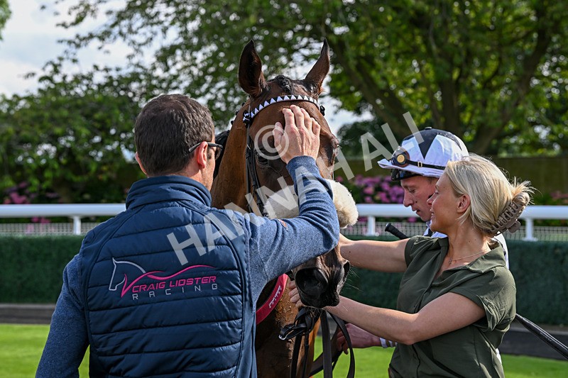 160724-Race 6-Blufferonthebus-9510 - Race 6