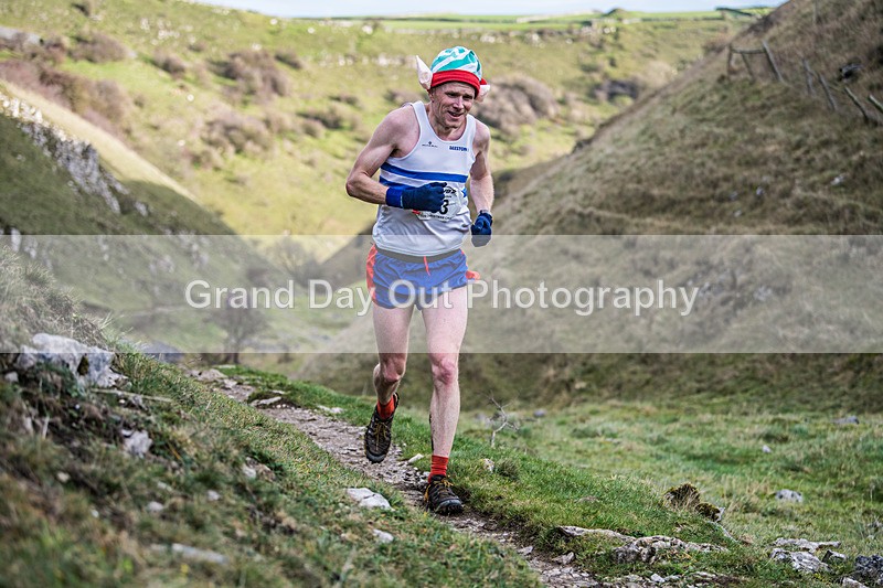 Litton-312 - Litton Christmas Cracker Fell Race (Limestone Series) Sunday 14th December 2025