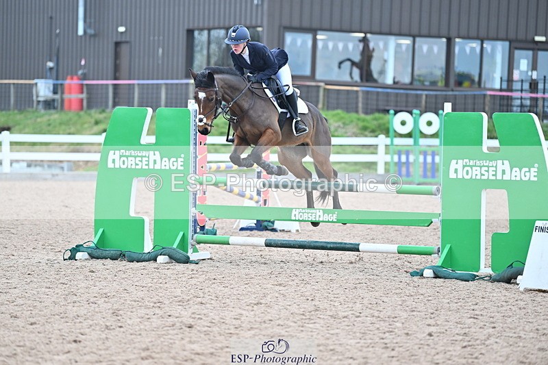 240128A-120826-00782 - Cls 4 Pony Newcomers and 1m Open