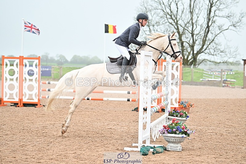 240505A-121743-05017 - Cls 4 Blue Chip Pony Newcomers & 1m Open