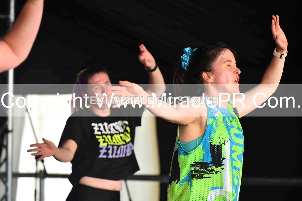 SH4_0469 - Zumba with Sara Ann.