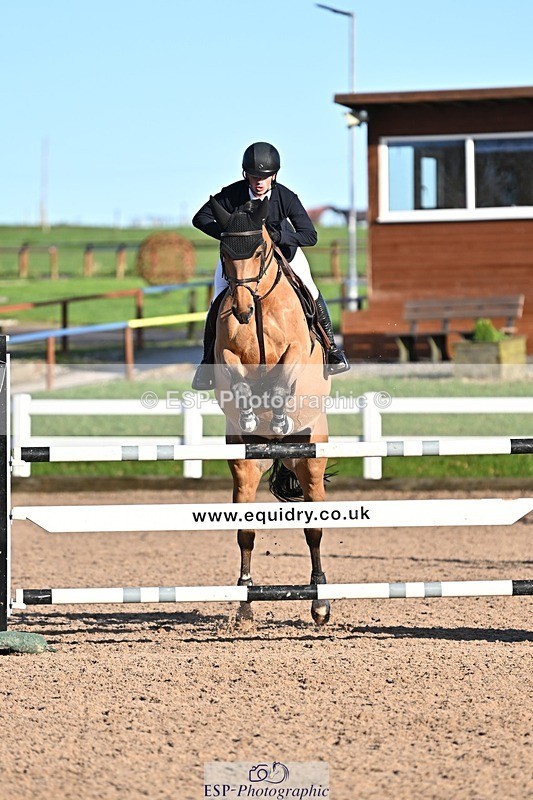 241120X-134532-00595 - Cls 05A&B Snr Fox & 120 Open