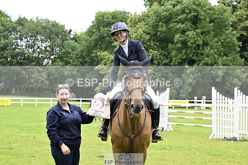 240711-125450-27013 - Cls 117 HOYS Grade C Jump Off and Presentations