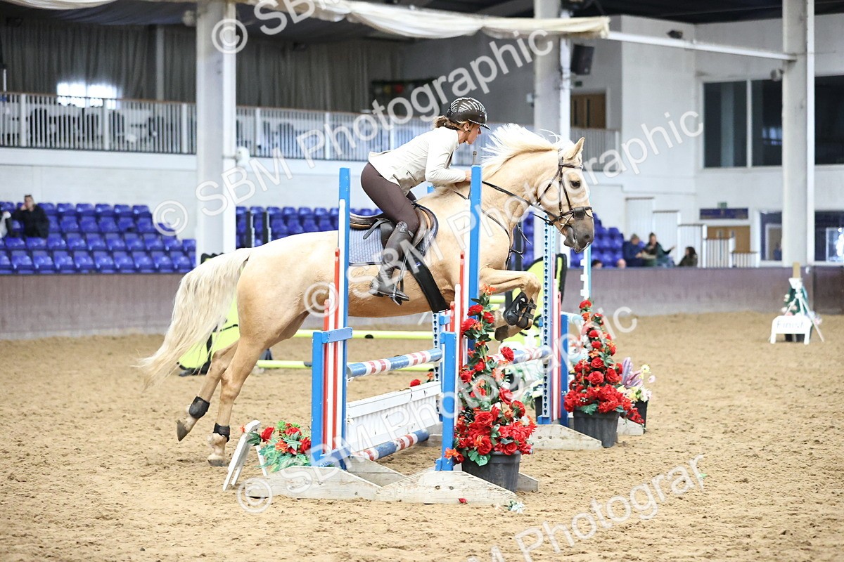 SBM_002803 - Class 9 - Senior British Novice 90cm