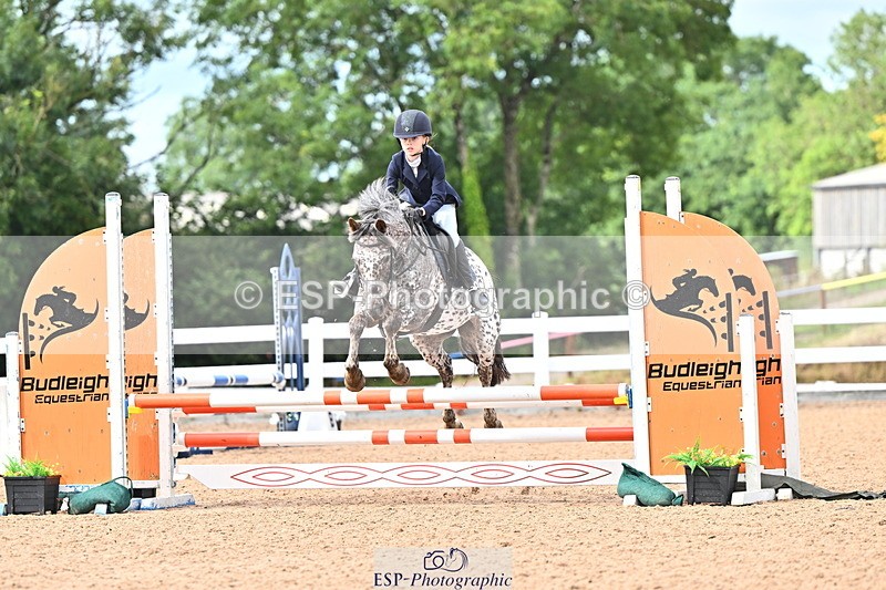 240723A-170243-00327 - 70cm