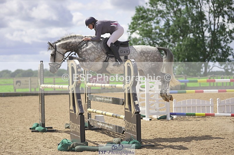 230806A-125224-02084 - Cls 14 Snr Foxhunter & 1.20m Open
