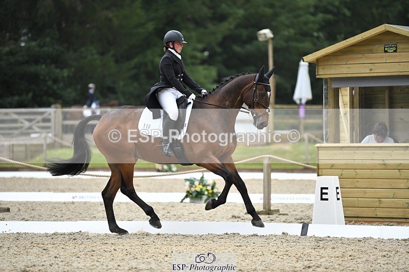 230525-124427-02020 - 110-SAM-Zoe_Boyles-WEDTrotUp+DR