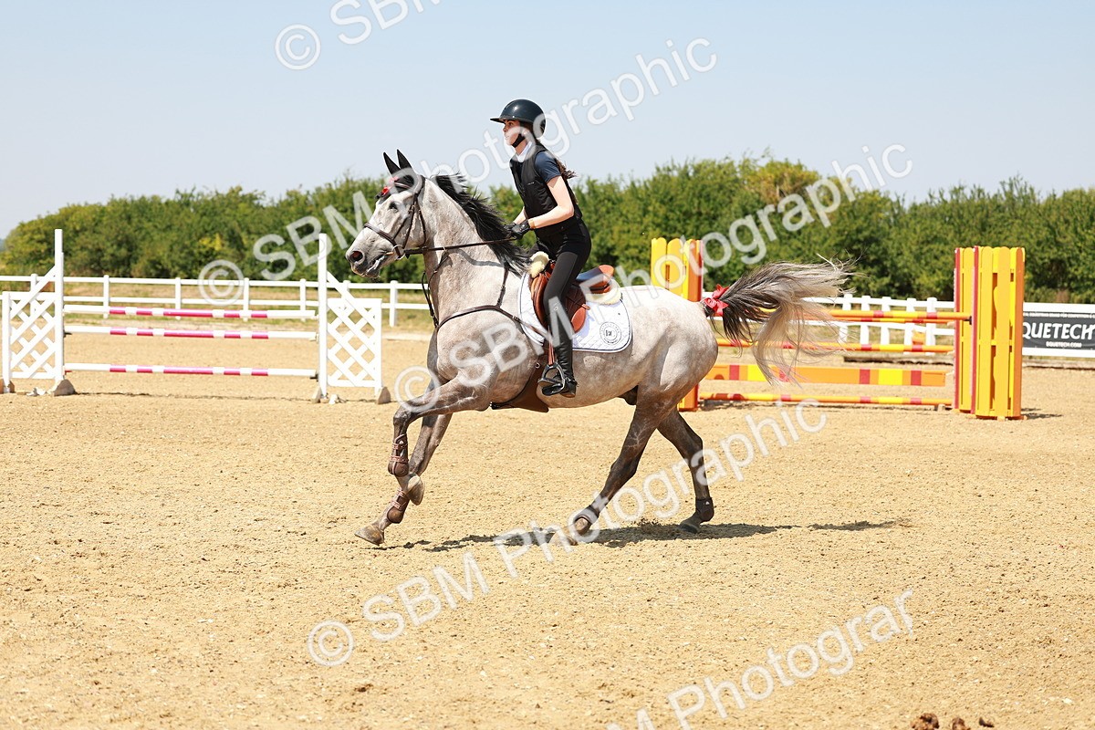 SBM_002109 - Class 5 - Senior Foxhunter - 1.20m