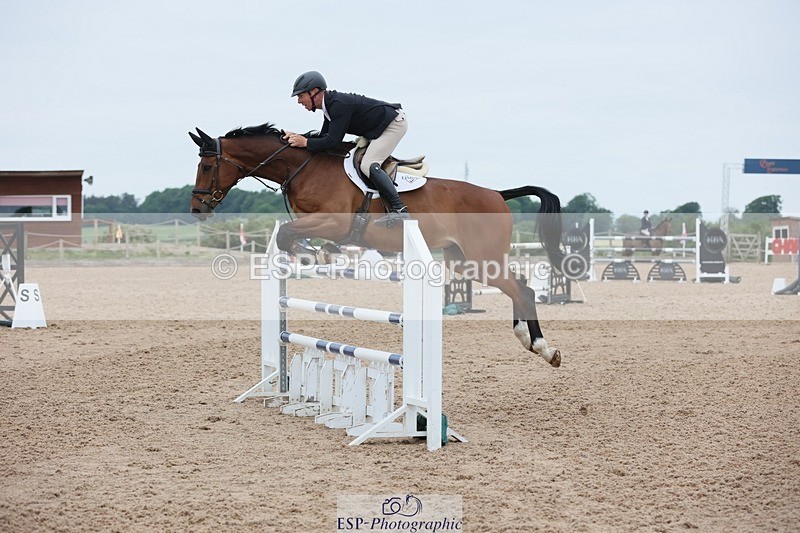 250524-131133-04946 - Cls 15 Snr Fox 1st Rnd