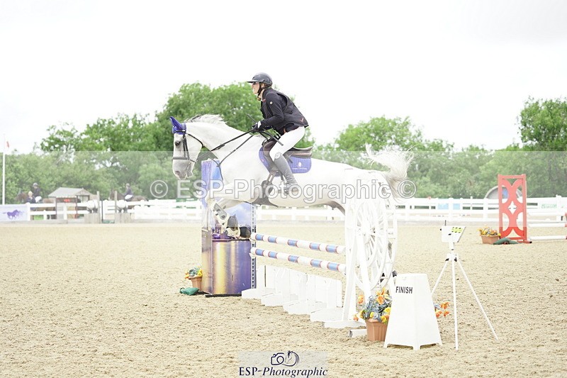 230728A-130534-02048 - Cls 9 85cm Amateur Quali