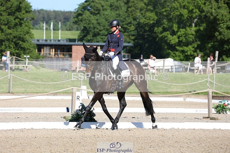 230526-092644-05070 - 355-JASON_KING-Izzy_Taylor-WEDTrotUp+DR